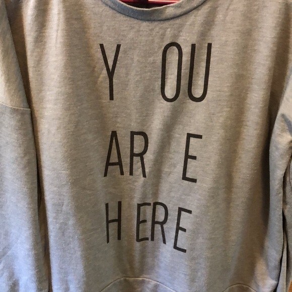 Old navy sweatshirt size medium lightweight oversized - Picture 3 of 4